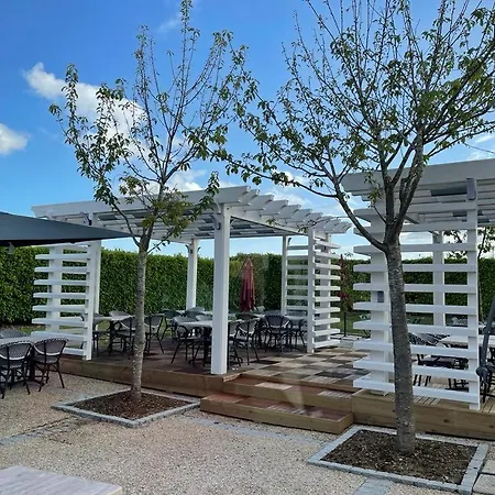 Brit La Bonne Etape Hotel Évreux