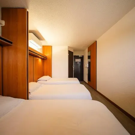 Brit La Bonne Etape 3* 에브뢰