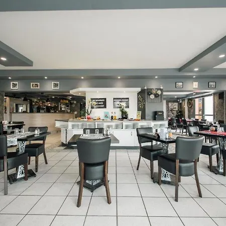 Hotel Brit La Bonne Etape 3*