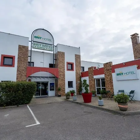 Brit La Bonne Etape 3* Évreux
