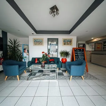 Brit La Bonne Etape 3* Évreux