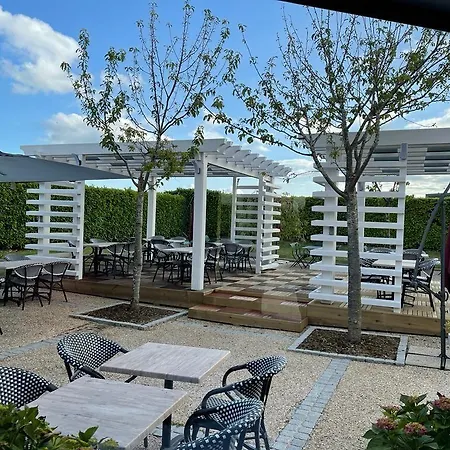 Brit La Bonne Etape 3* Évreux