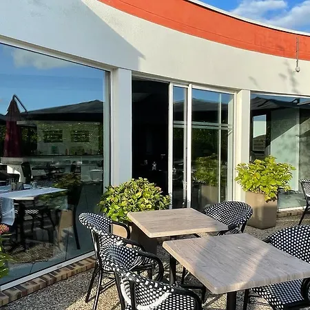 Brit La Bonne Etape 3* Évreux