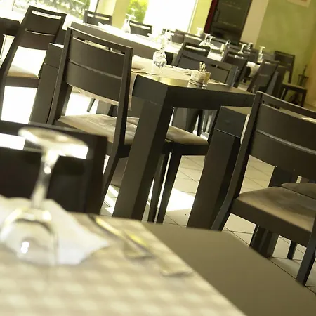 Hotel Brit La Bonne Etape Évreux